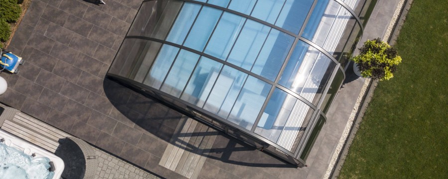 vellinge-pooltak-gräsmatta-somrigt